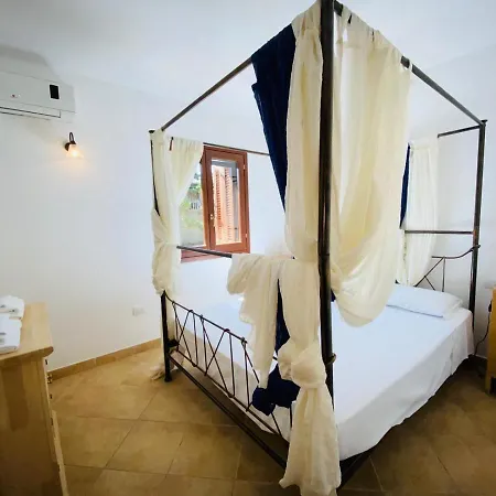 Tavolara * San Teodoro (Sardinia)