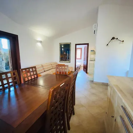 Apartment Tavolara *